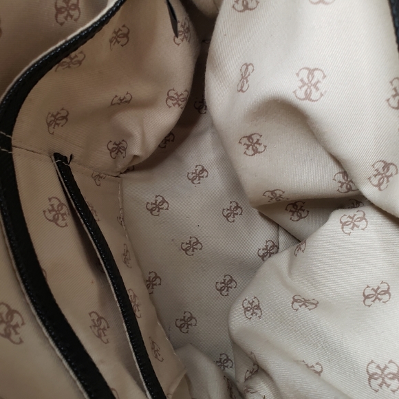 Guess Backpack Purse Bee Black INC Wallet Fashion Bundle Studs Rocker Chick - Picture 11 of 16